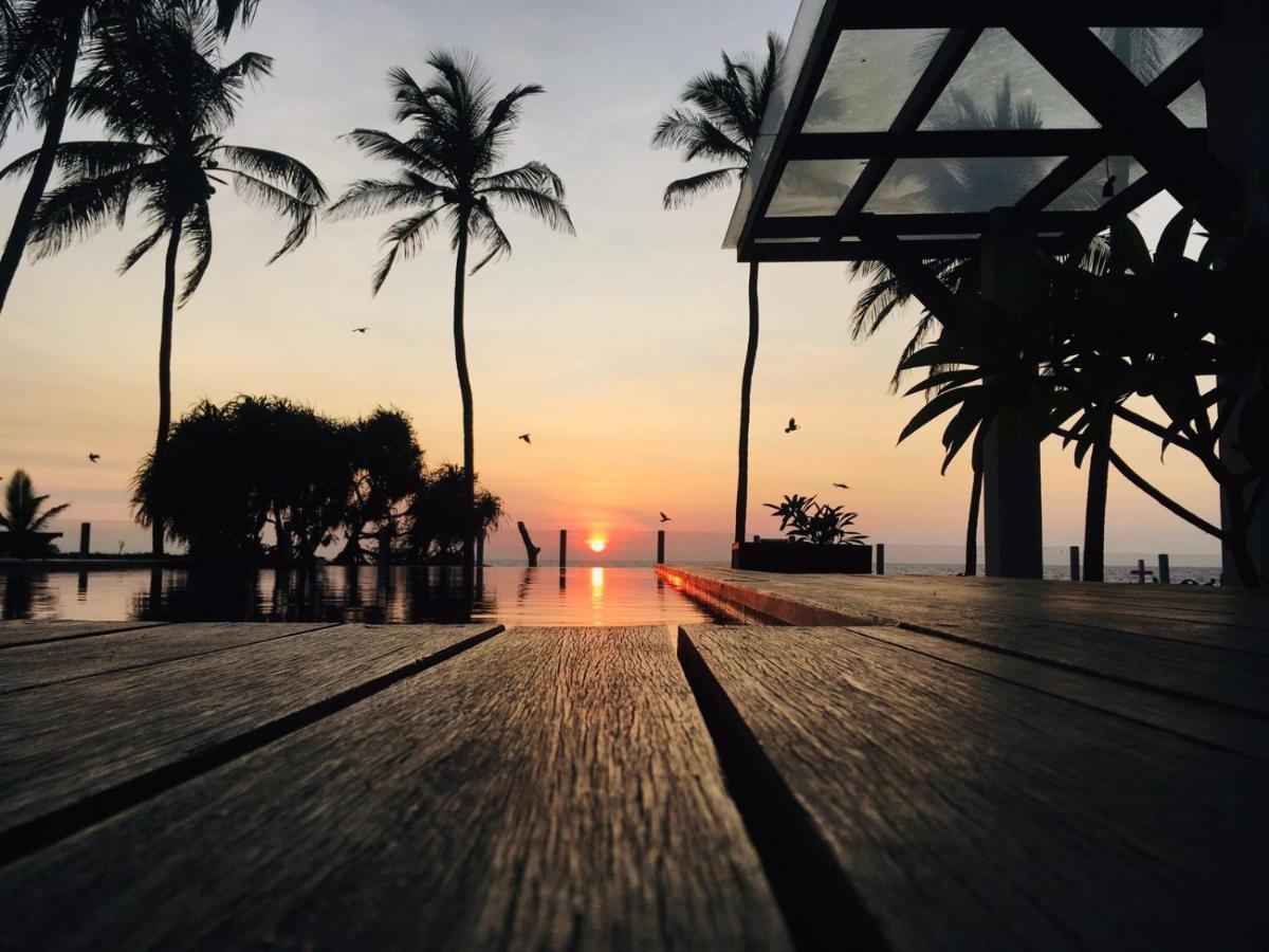 The Lighthouse Negombo Exterior foto