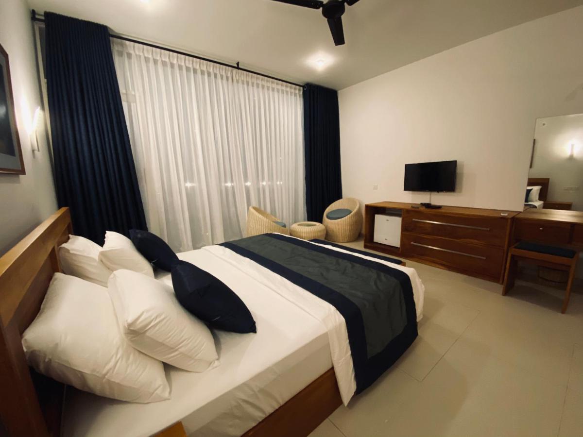 The Lighthouse Negombo Exterior foto